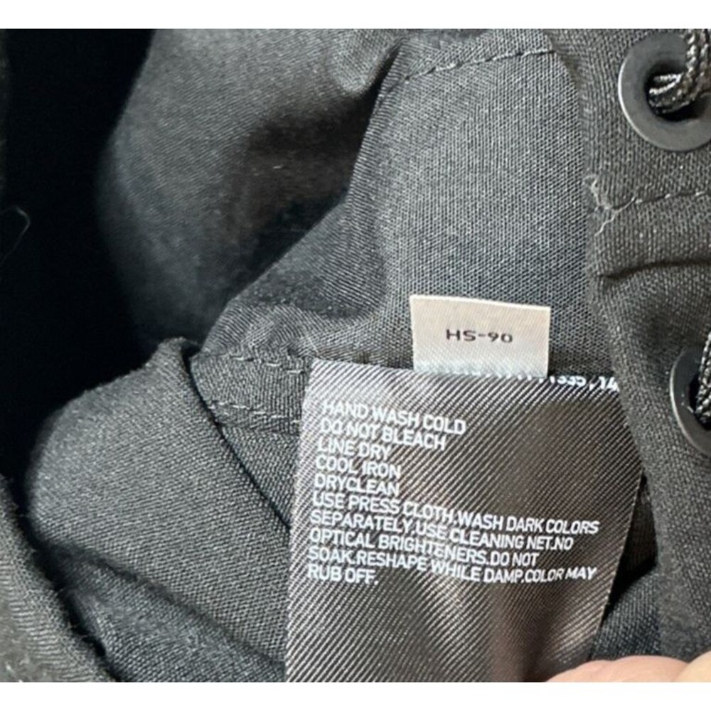 Uniqlo X Theory Jacket Size S AirSense Shirt Ultra Light Black Relaxed Fit - Picture 8 of 9